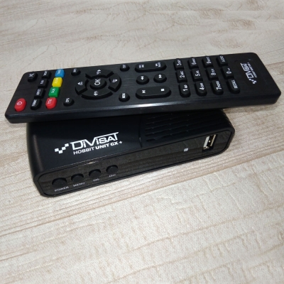 Приемник цифровой эфирный DVS-T2+C HOBBIT UNIT GX +
